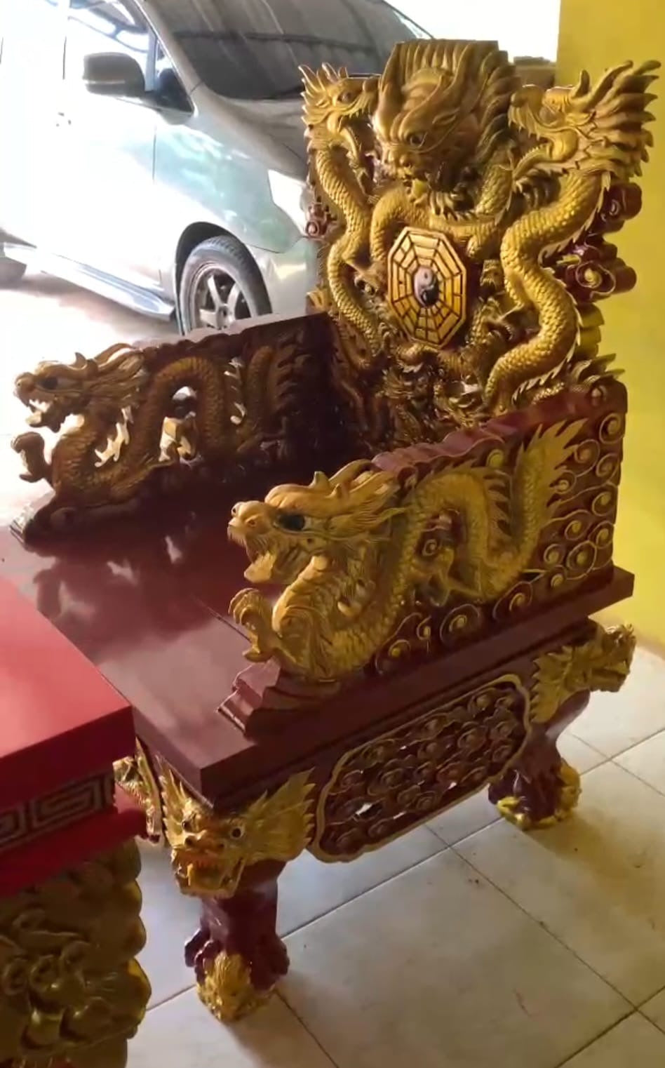 Kursi Suhu / Harga (Rp 14.000.000)